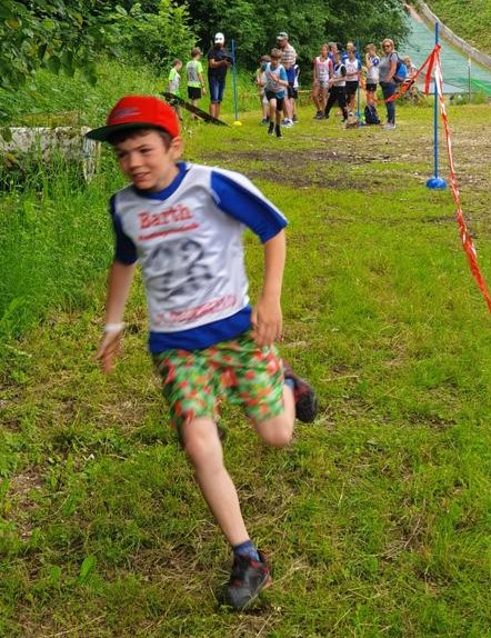 K800 56d53a06-03a8-4fbc-a1c8-78bd0fbe44ae 2