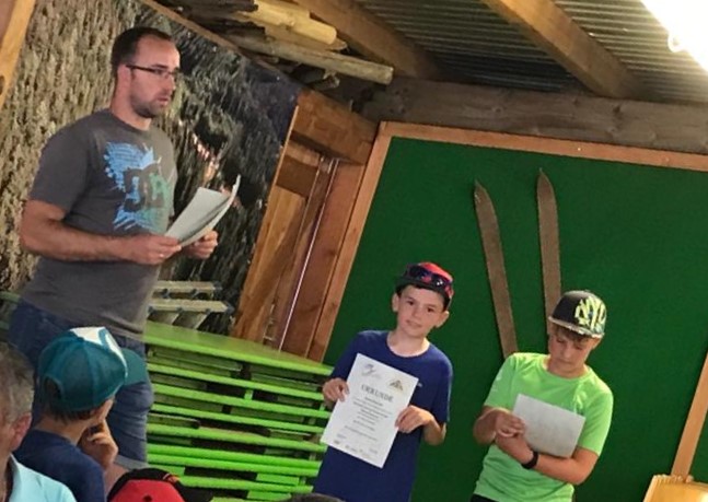 b636dae8-cb9e-477e-bdaf-c7ba5a6aeb82 2