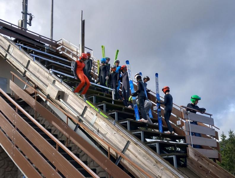 K800 01259a56-17a5-42ec-9760-4bfc2369919c